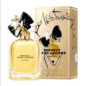 Perfect Intense Eau de Parfum by Marc Jacobs. 3.4 Fl. Oz.